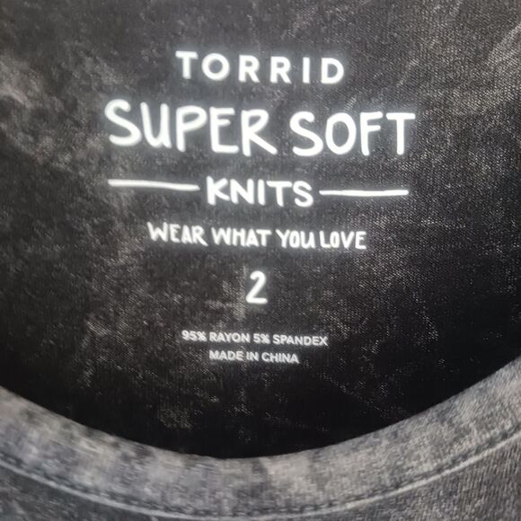 Torrid Super Soft Raise Hell Black Mineral Wash Tie-Front long sleeve Tee sz 2X - Picture 5 of 6